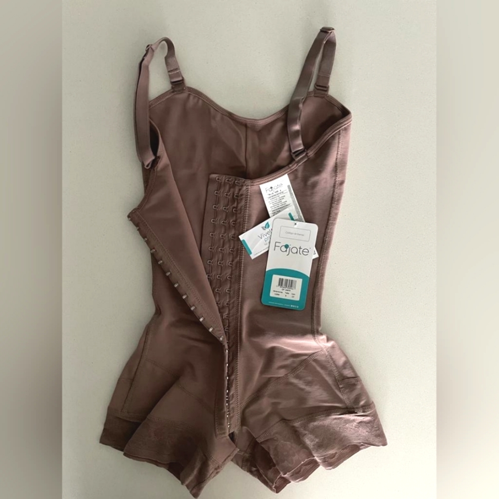 Hi-leg Girdle with Hooks